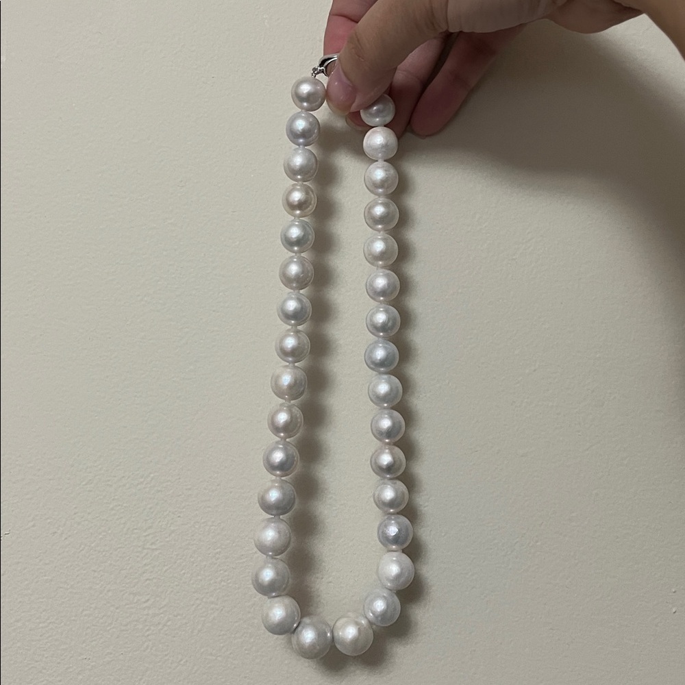 Rare Large Genuine Freshwater White Pearl Necklace